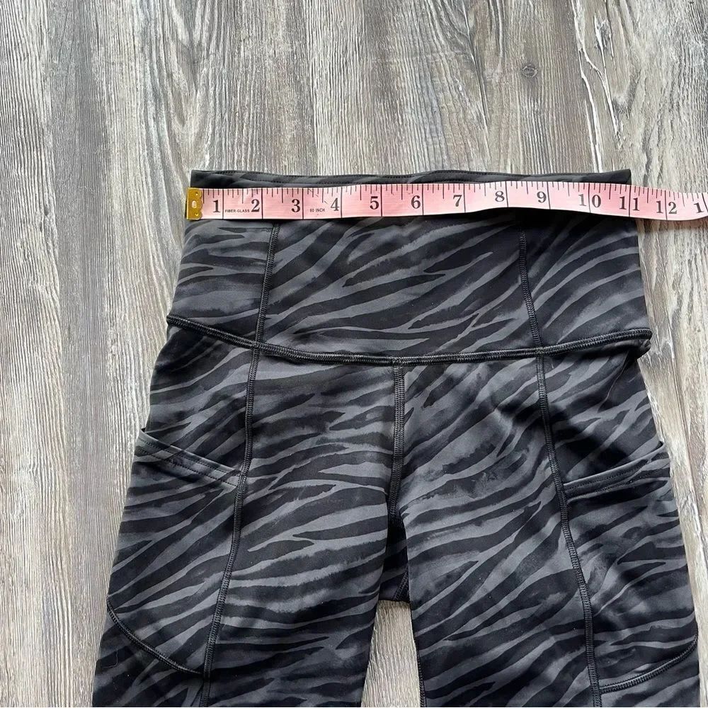 Lululemon Fast and Free Short 8" - Picture 11 of 13